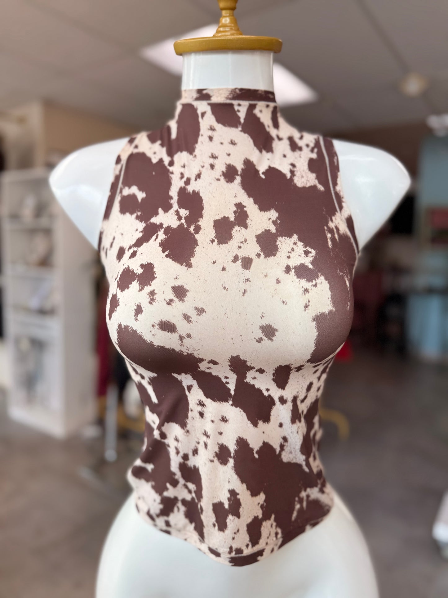 Cow sleeveless top